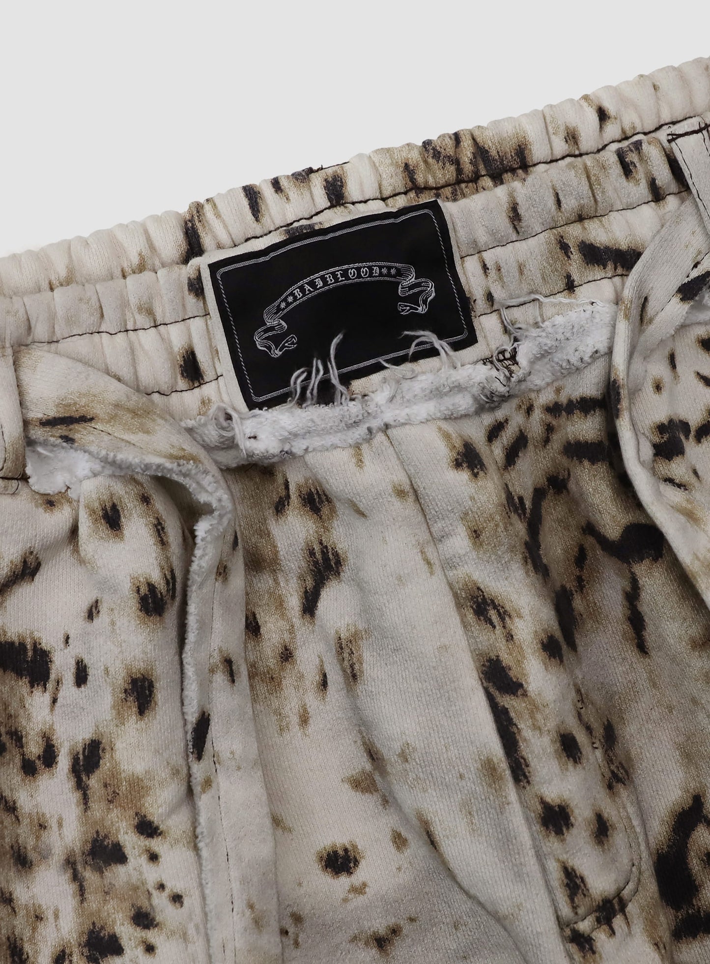 [w-pts25-097] Low Edge Convex Jogger - Oil Leopard