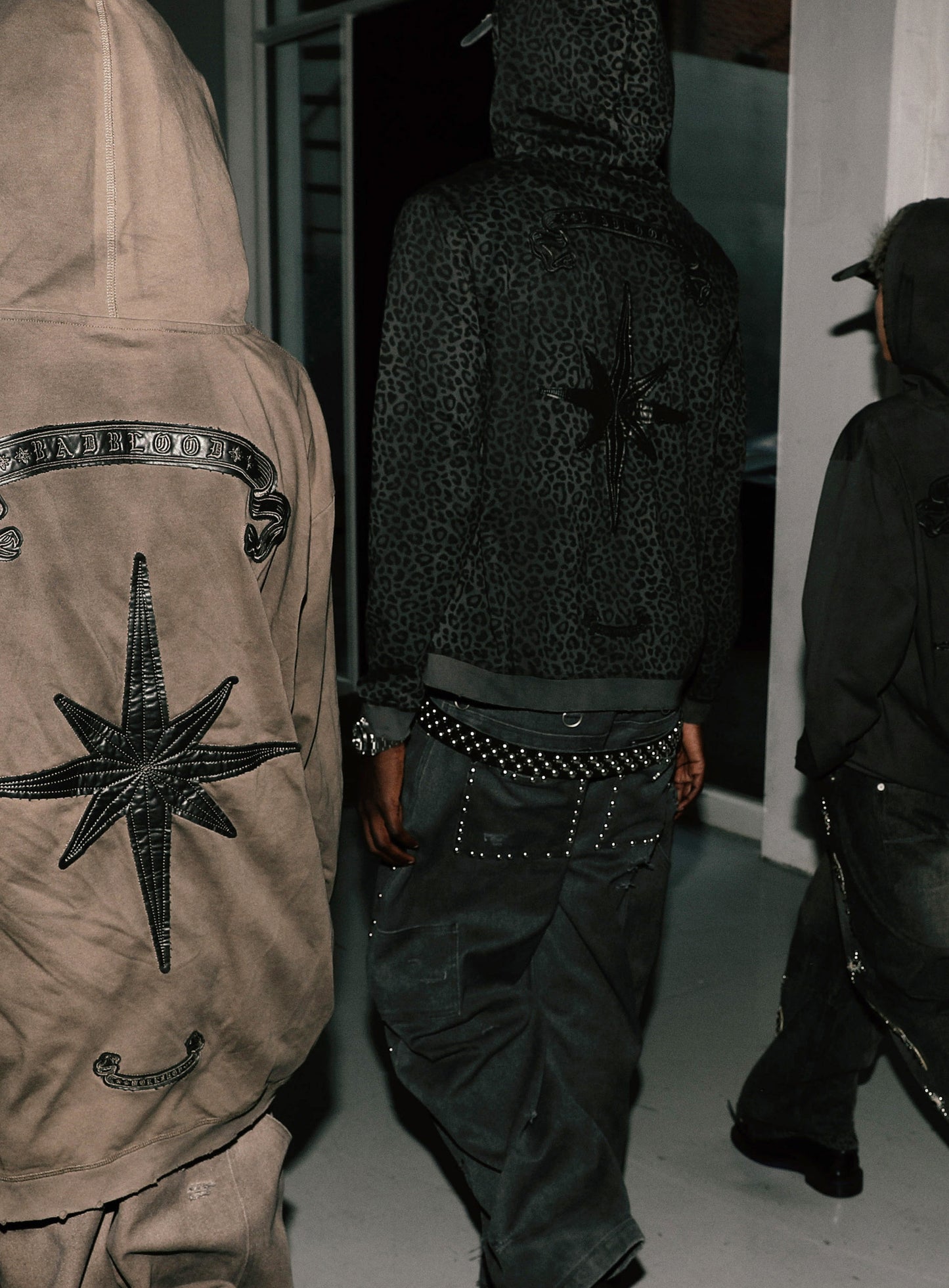 Cosmo Patch Hooded Long Sleeve - Tobacco