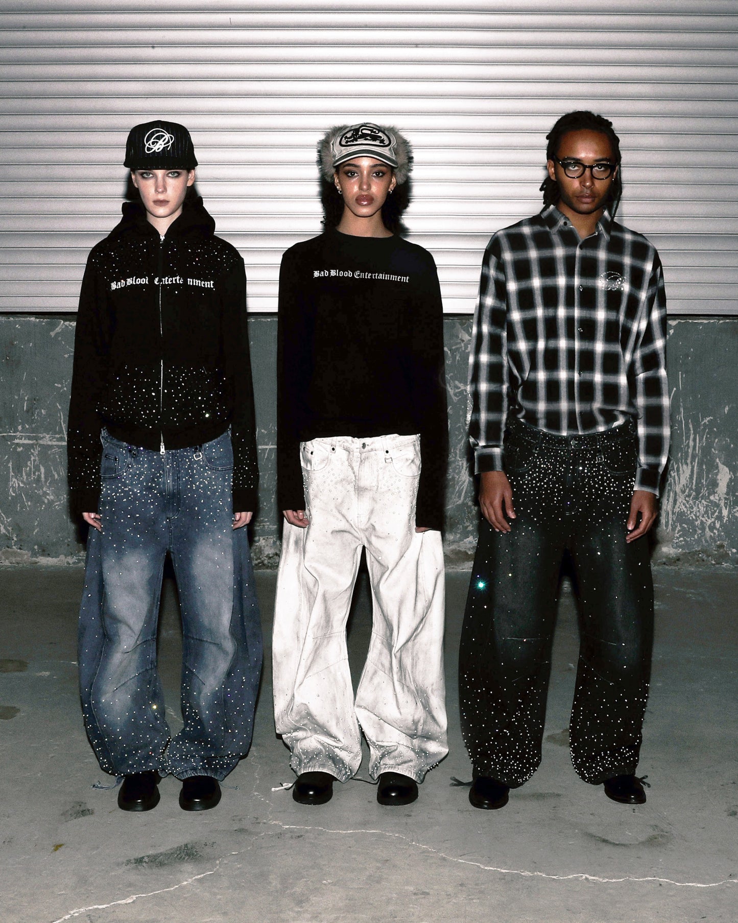 [w-hde25-076] BBNT Rhinestone Hoodie - Black