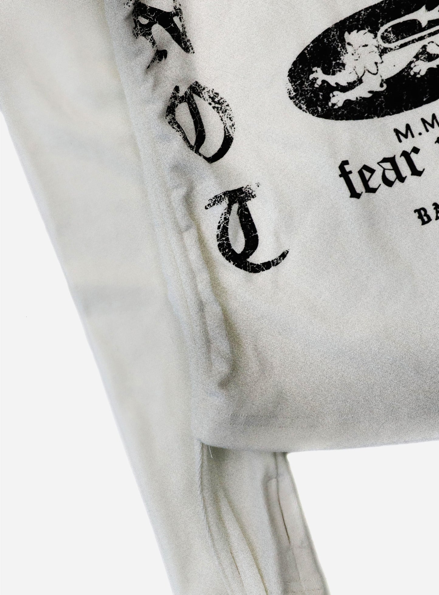 [w-hde25-086] PEACE NOT WAR Slim Cutout Hoodie - White