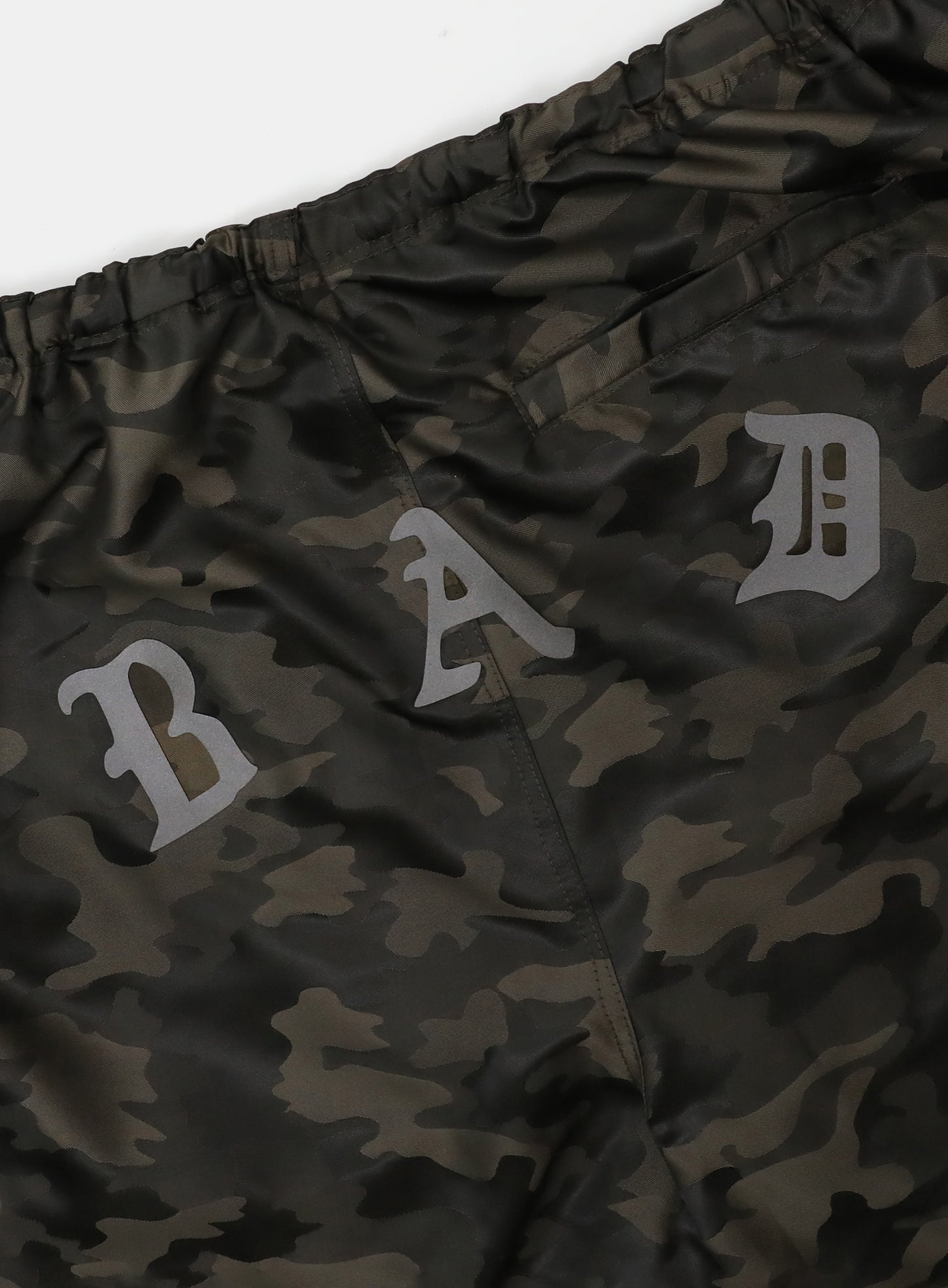 Mystic Nylon Reflective Bermuda Cargo Pants - Brown Camo