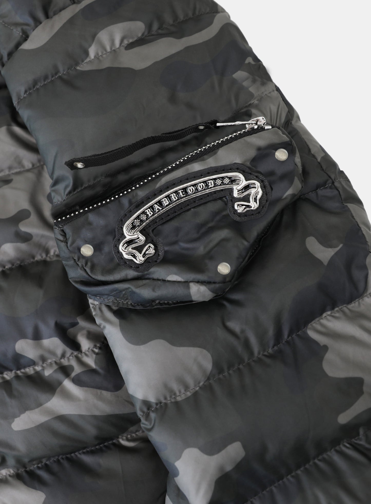 [w-jkt25-048] Viper 31-2 Hooded Short Puffer - Green Camo