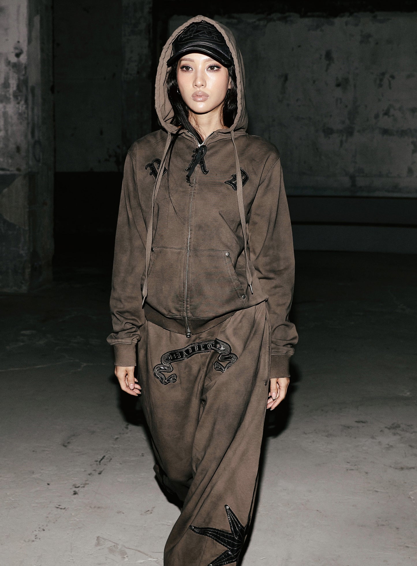 Cosmo Patch 2-Way Curved Jogger Trousers - Tobacco