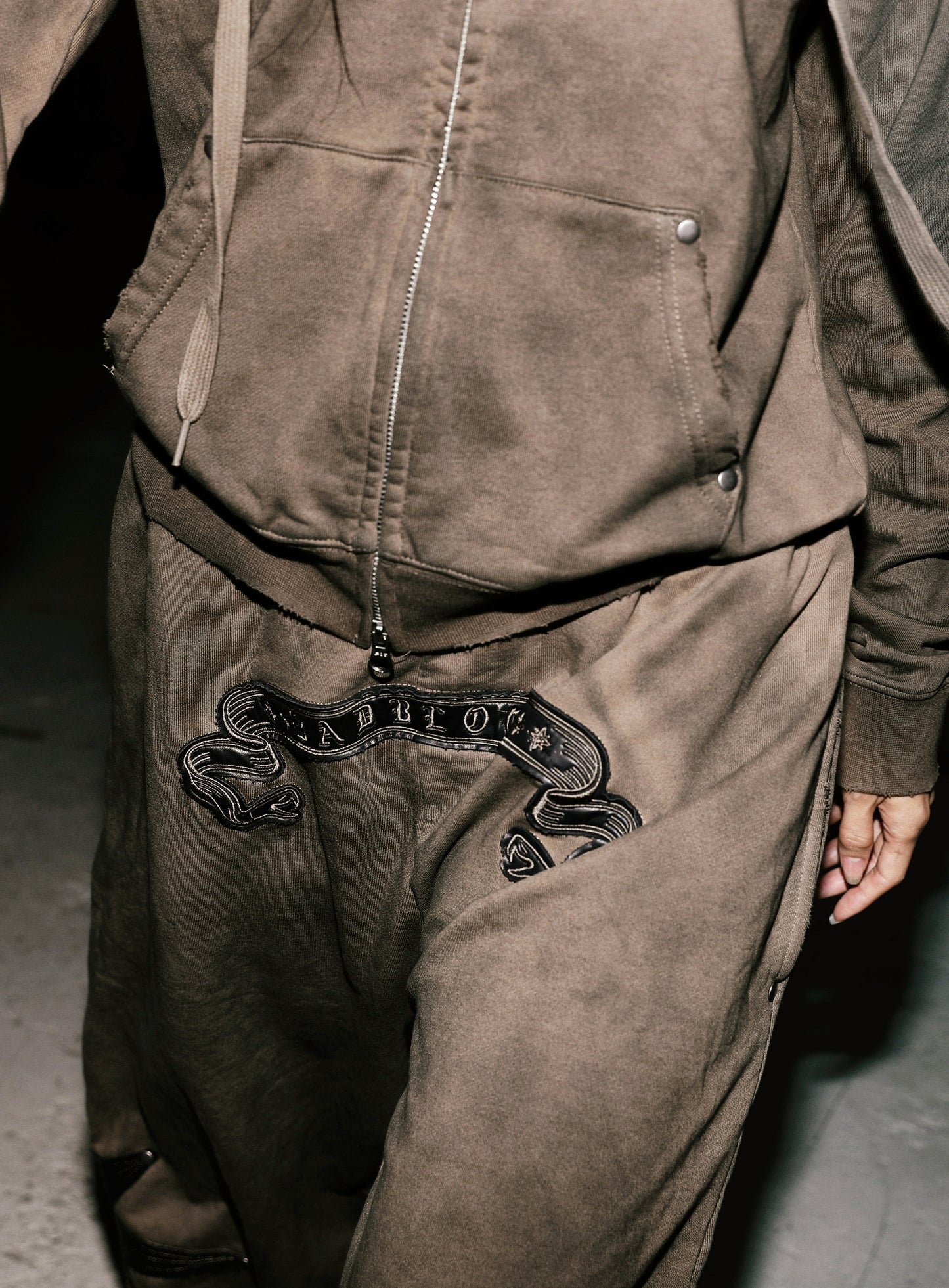 Cosmo Patch 2-Way Curved Jogger Trousers - Tobacco