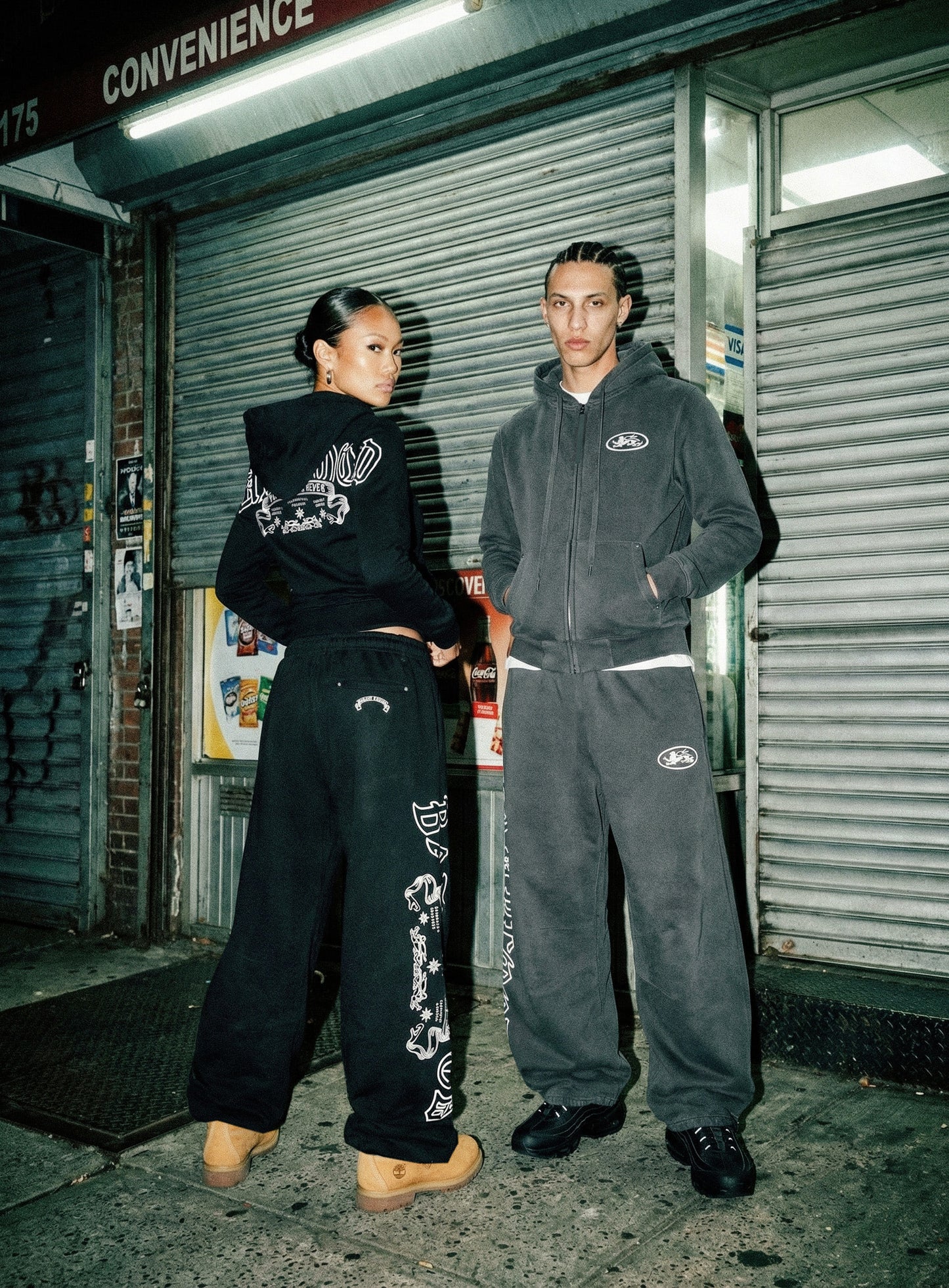 [w-pts26-058] Mystic Capsule Semi-Curved Fit Joggers - Black