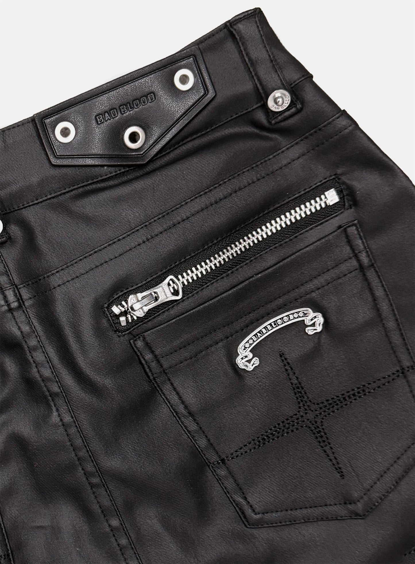 [w-pts25-112] Viper Mid-Rise Bootcut Pants - Coated Black