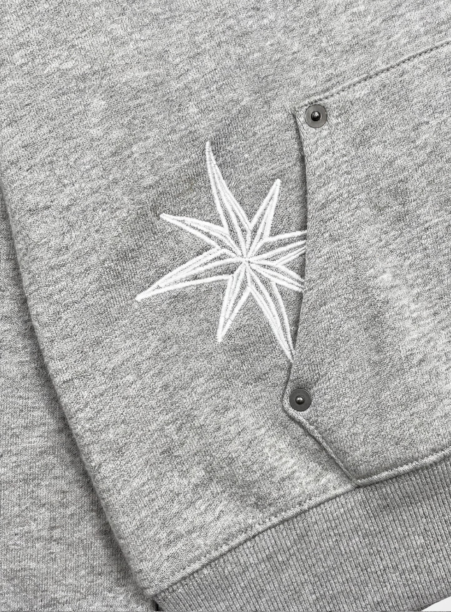 [w-jkt26-002] Titan Stroke Zip-Up Hoodie - Gray