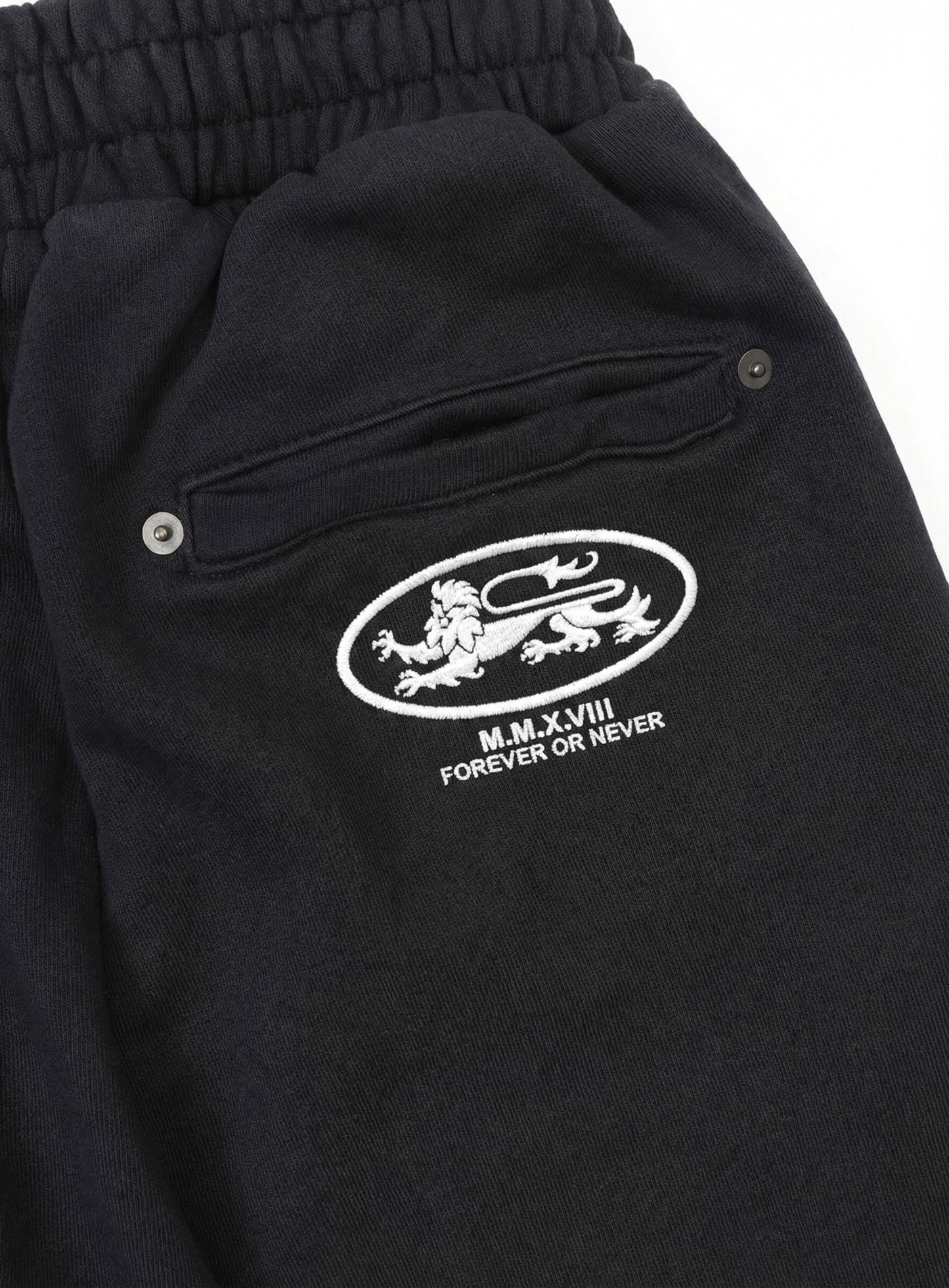 [w-pts26-051] Viper 2-Way Curved Fit Joggers - Black