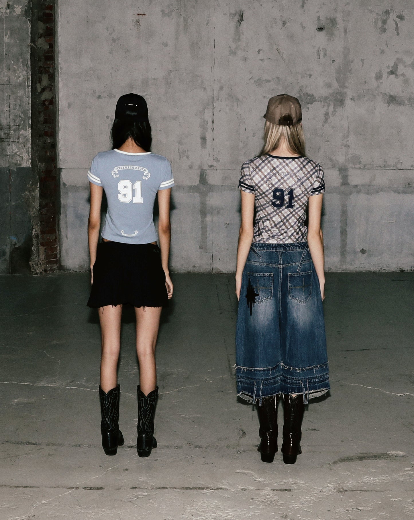 91 V-Neck Jersey T-Shirt - Black