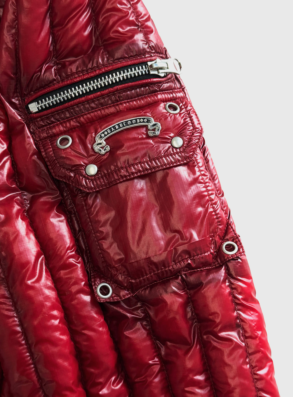 [﻿PREORDER] [w-jkt26-077] Chevron 311 Lightweight Racer High-Neck Puffer – Red