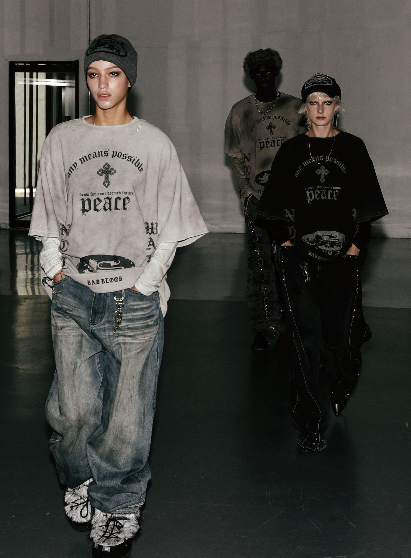 PEACE NOT WAR T-shirt - Dusty Black