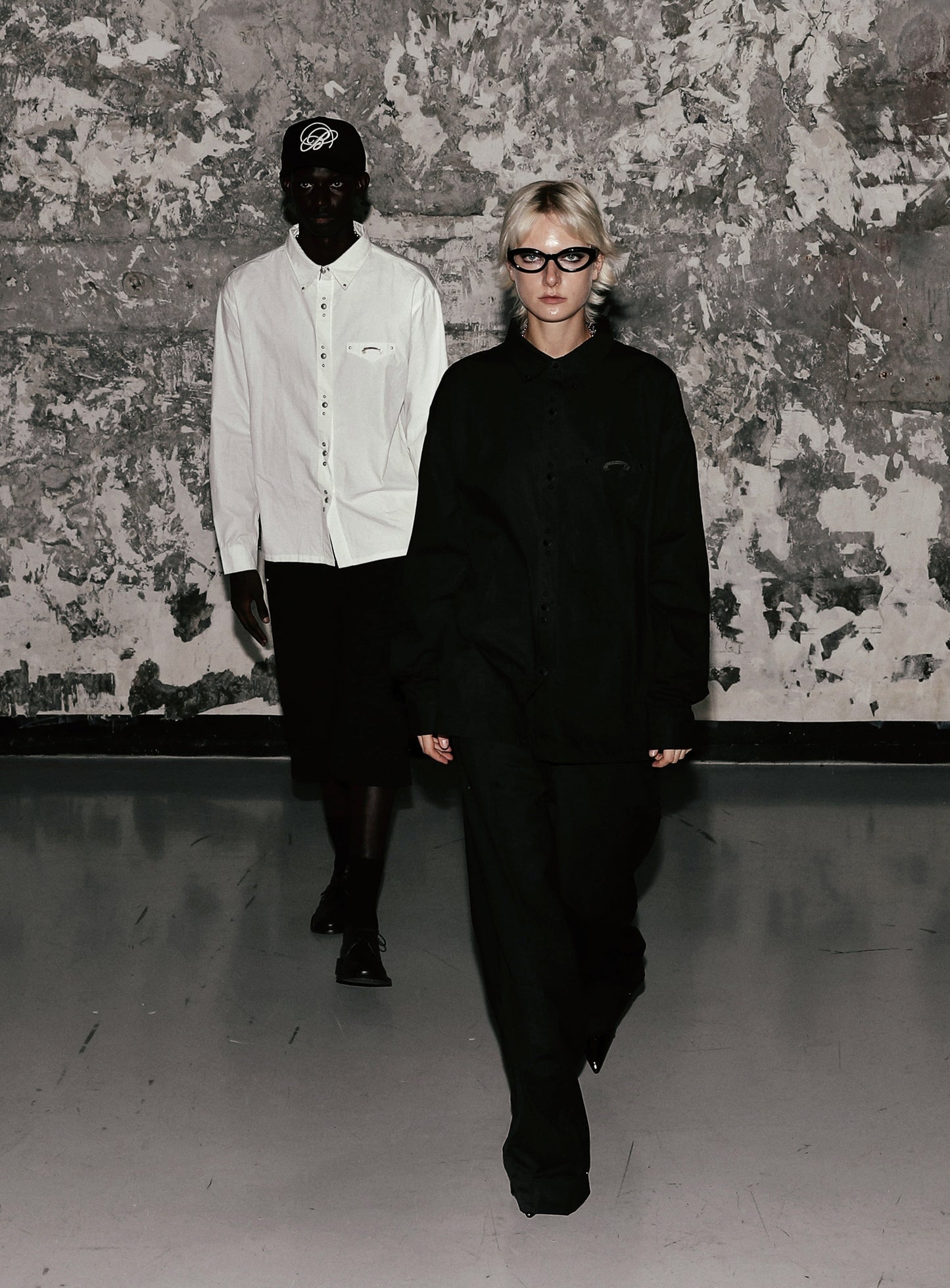 Viper Logo Rivet Shirt - Black