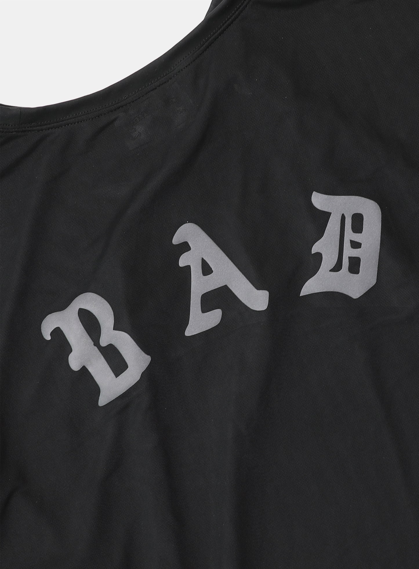 [AQUA] Mystic Logo Reflective Long Sleeve - Black