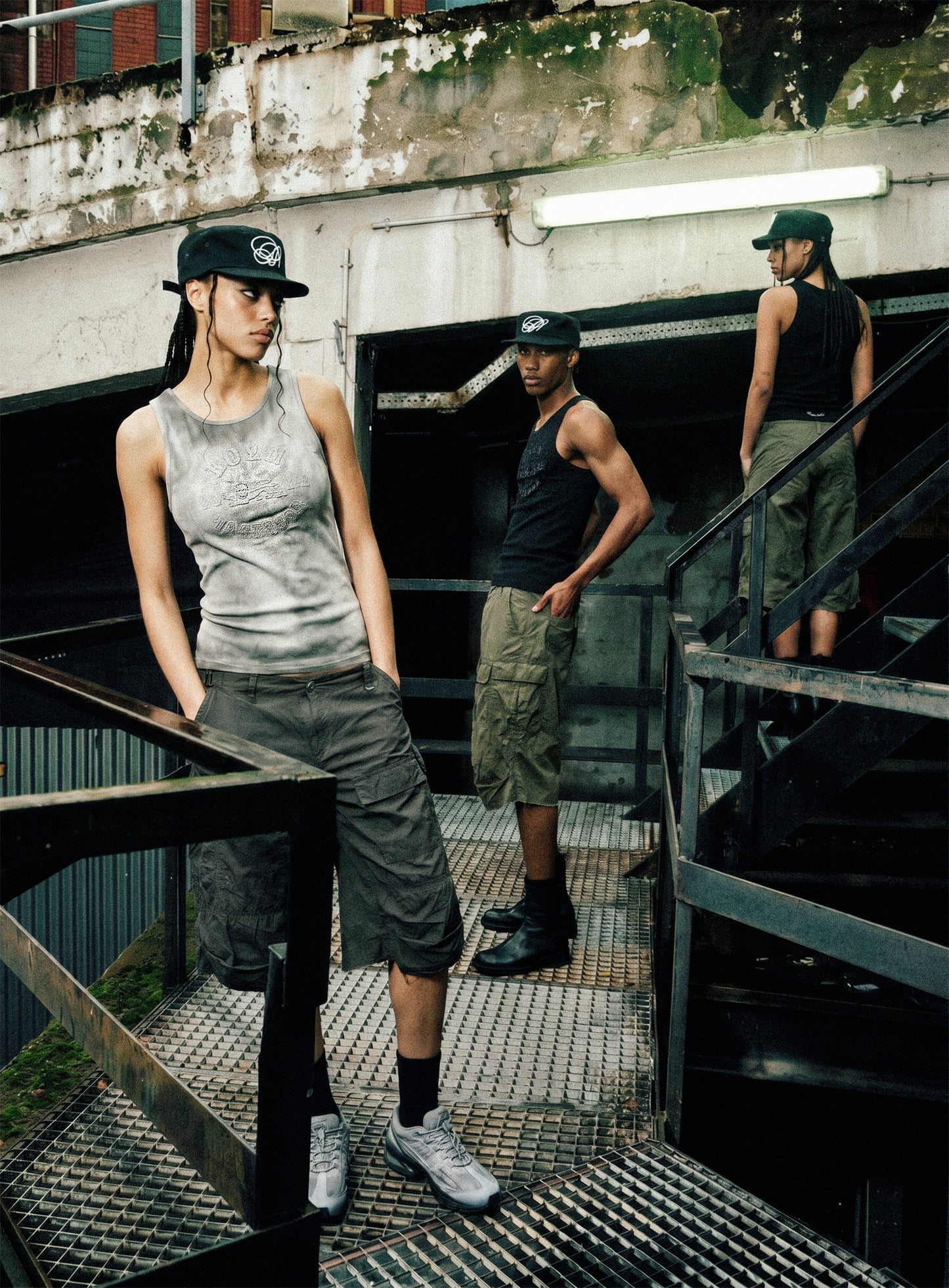 [w-tnk26-018] BORN TO BE Tank - White