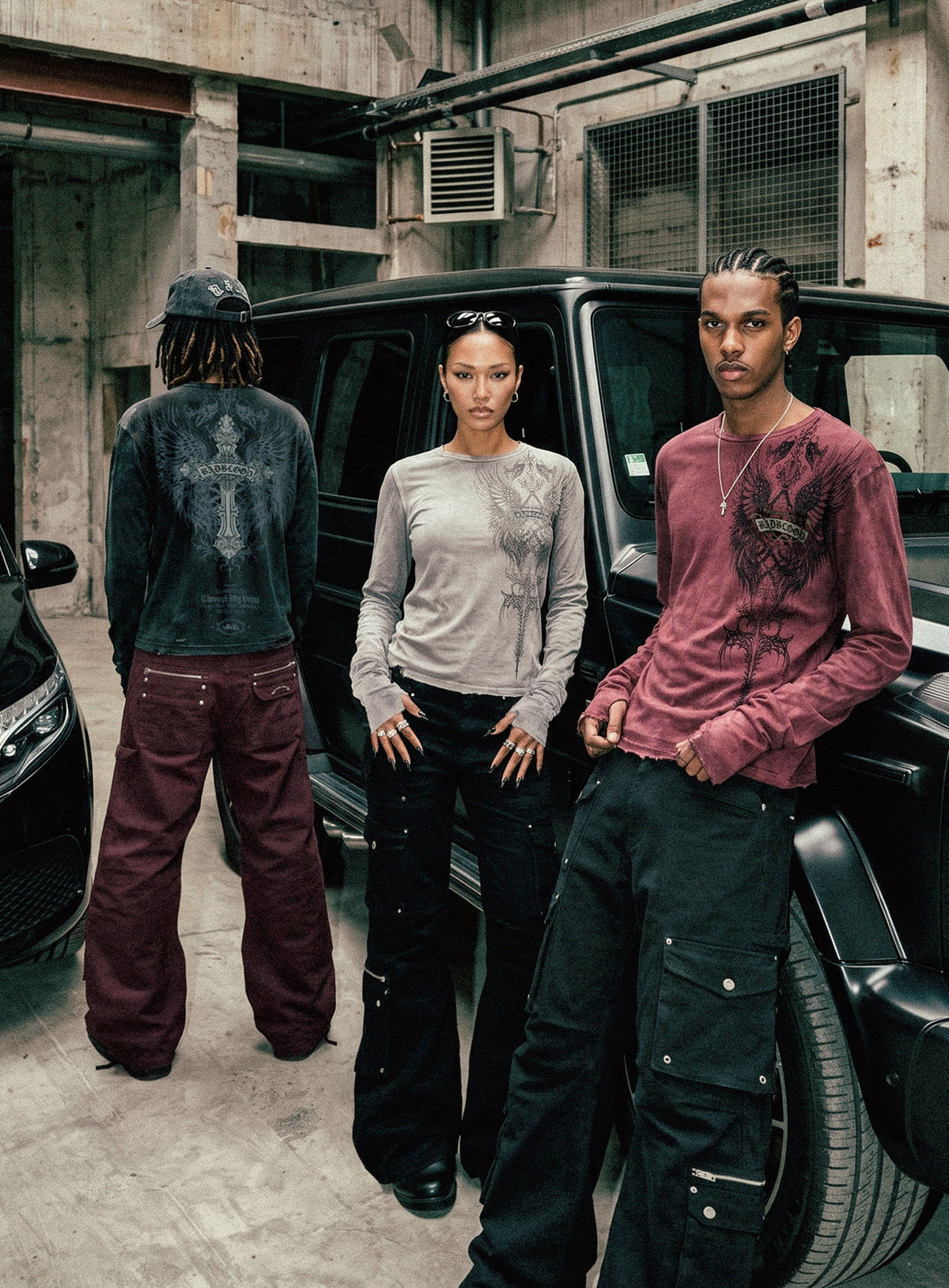 [w-tee26-296] T.M.V. RELIC CROSS Long Sleeve - Burgundy