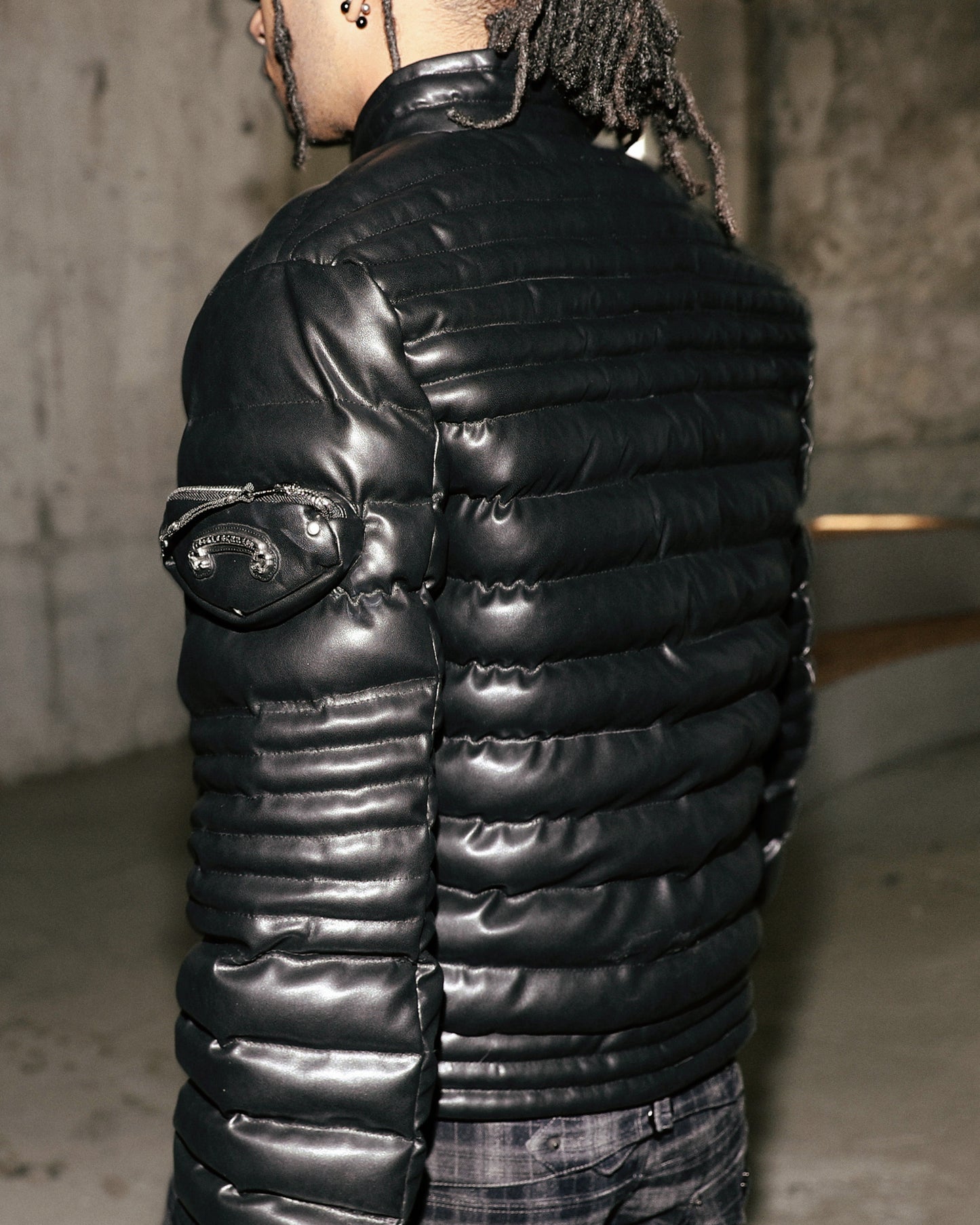 [w-jkt25-044] Viper 31-1 Lightweight High Neck Puffer - Black Leather