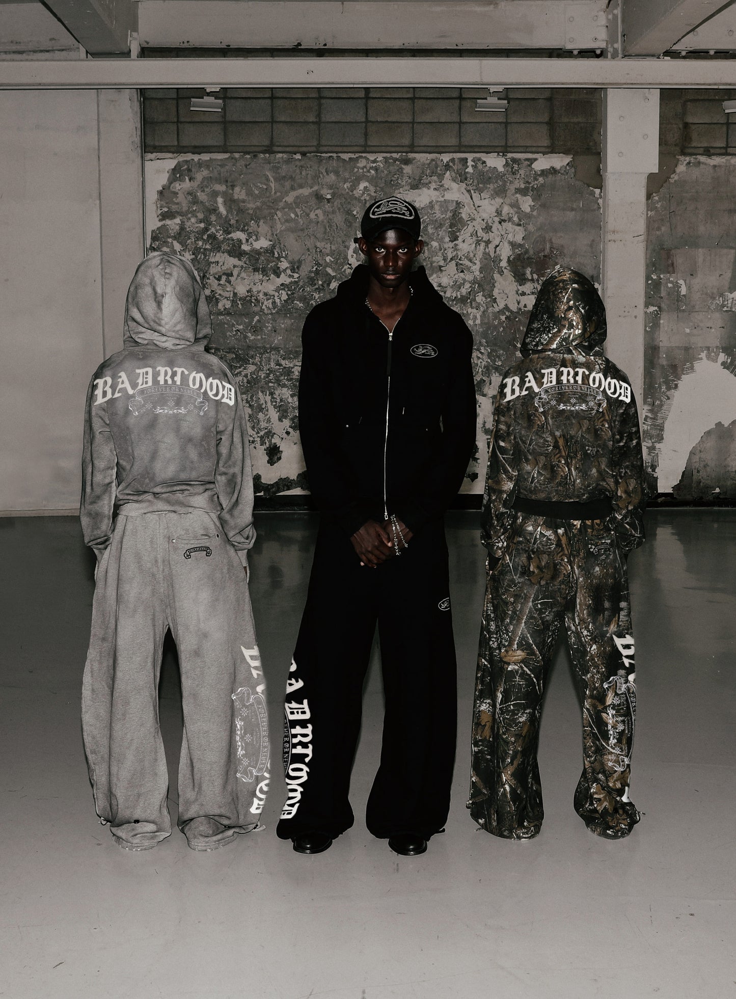 Mystic Capsule Hooded Zip-Up - Dark Real Tree