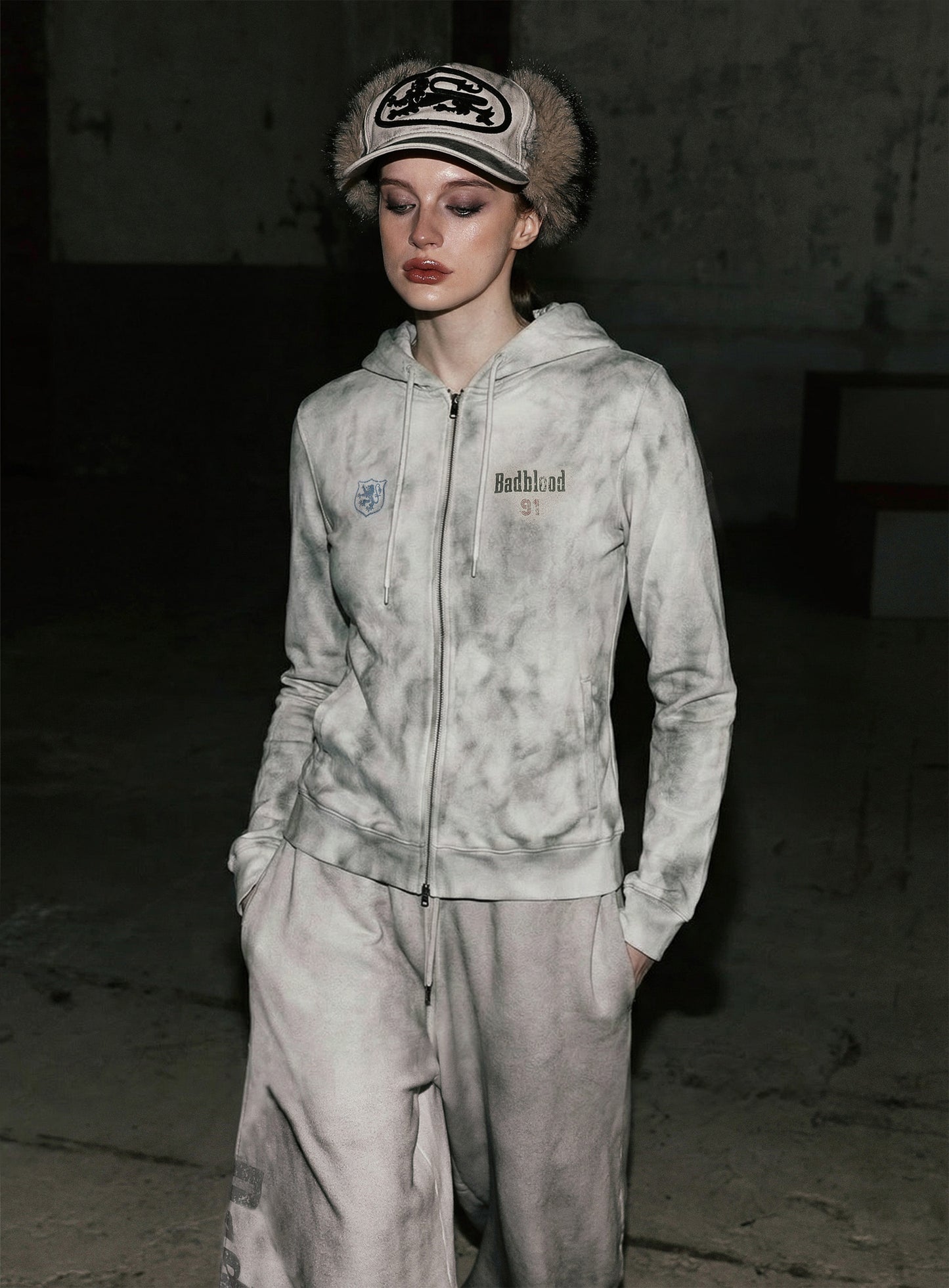 Sun Faded 2 Hooded Zip-Up - White