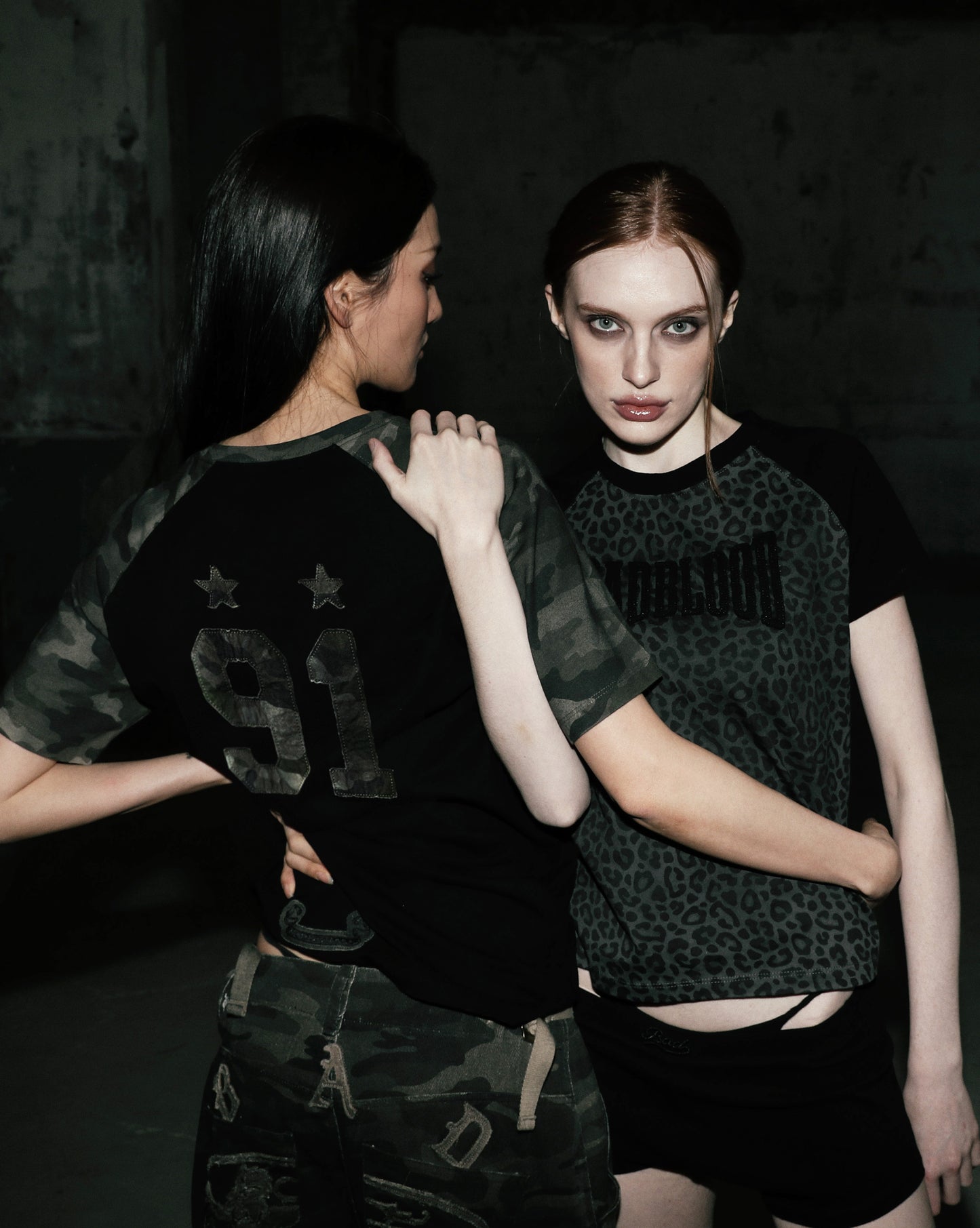 Contrast Short Sleeve - Black Leopard