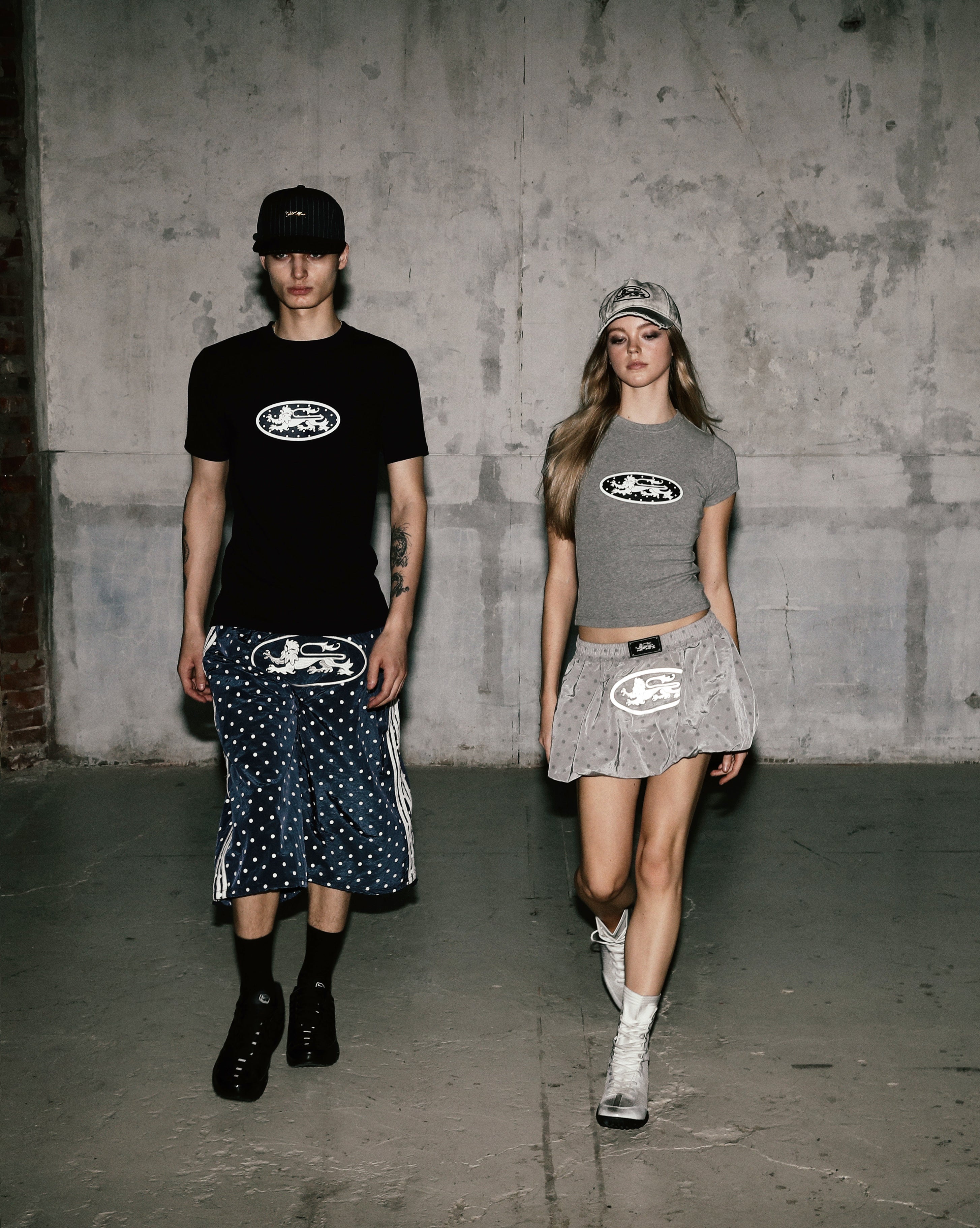 【BADBLOOD】Mystic Dot Logo Jersey T-Shirt ★男女共用★ Badblood Mystic Dot Logo Jersey T-Shirt - Black – BBGSHOPHK