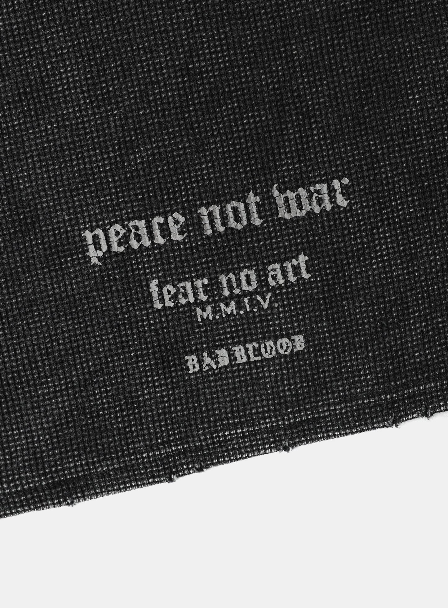 PEACE NOT WAR T-shirt - Dusty Black