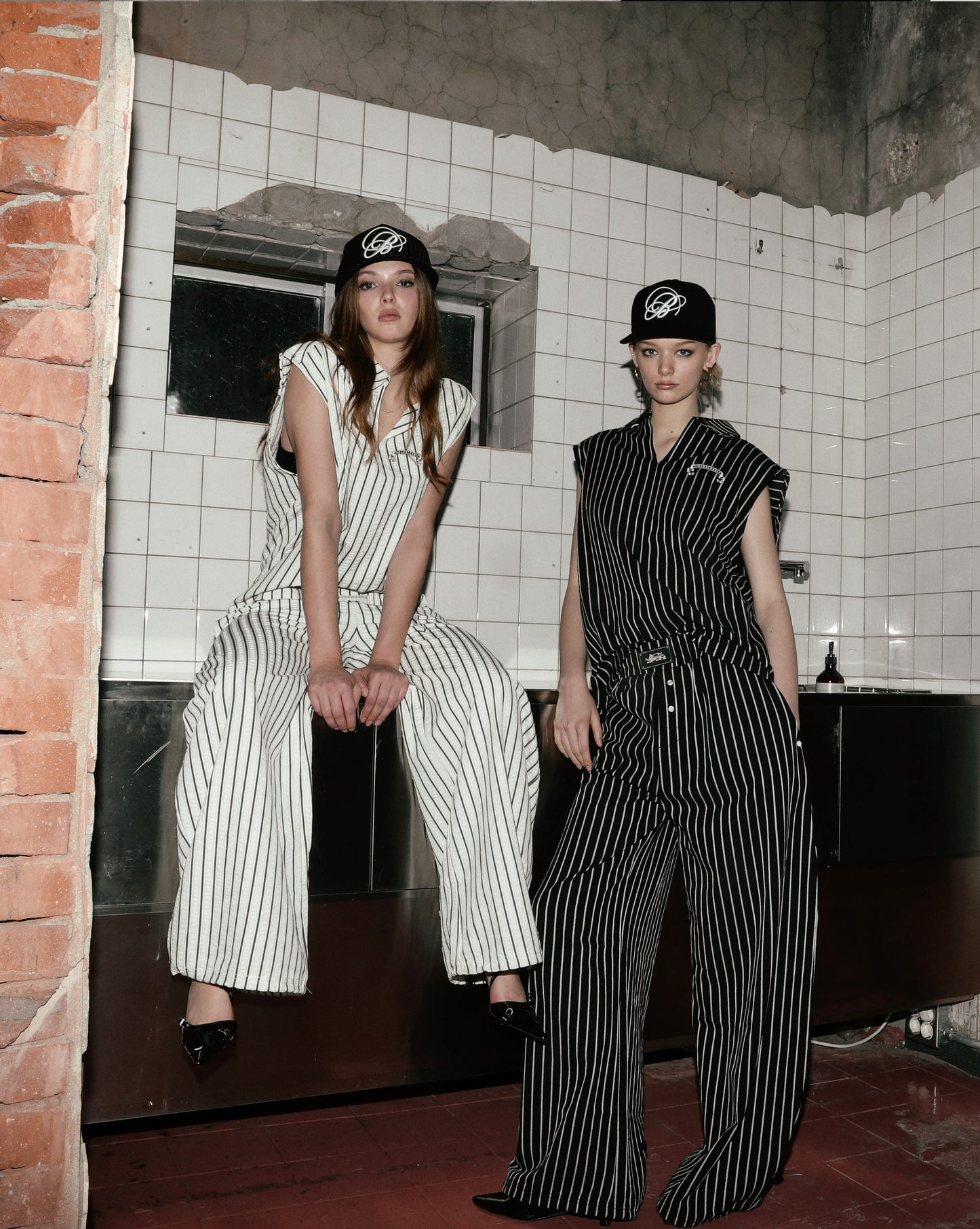 AJ Easy Pants - White/Stripe