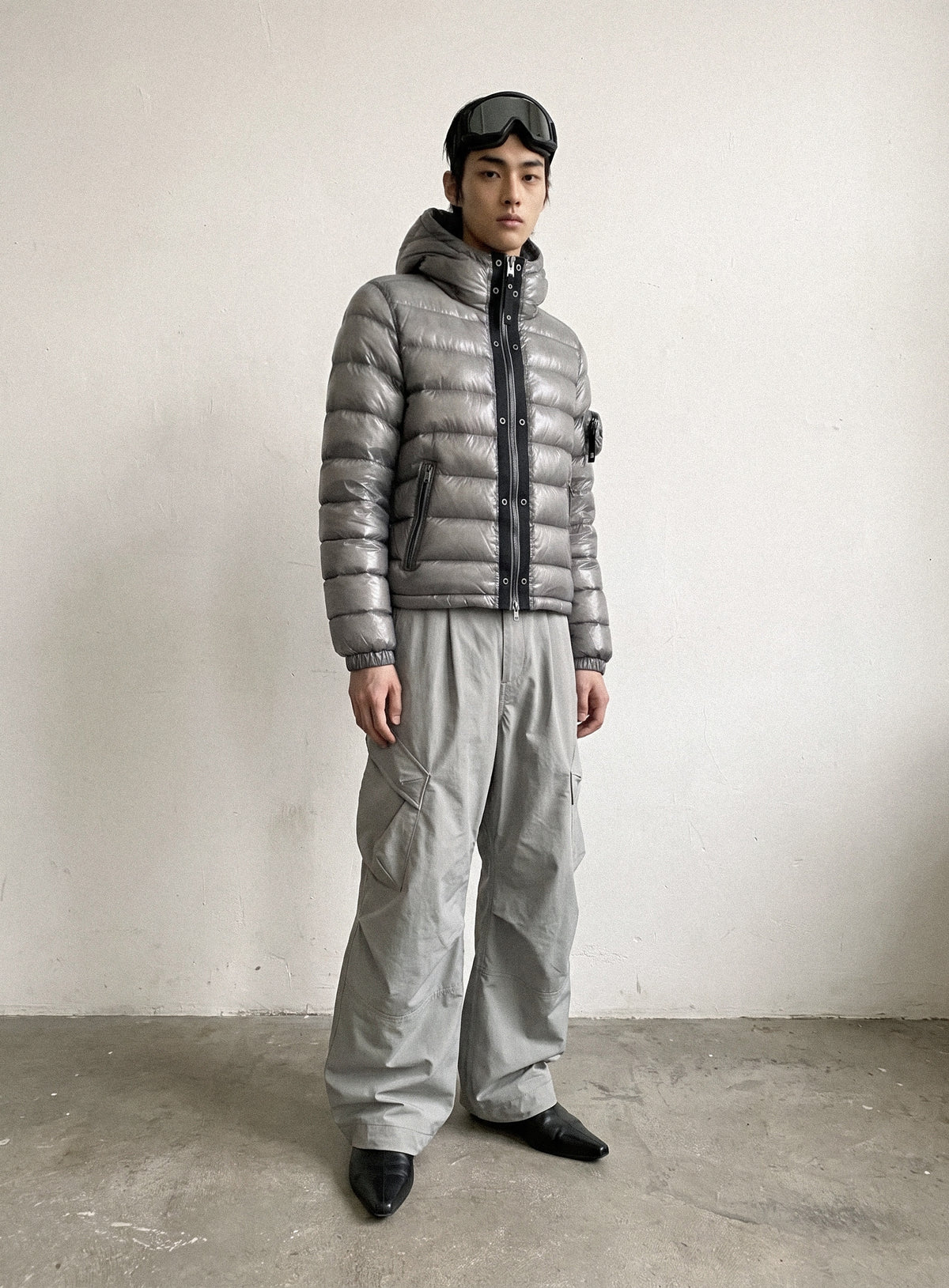 [﻿PREORDER] [w-jkt26-081] Viper 321 Lightweight Hooded Puffer – Charcoal