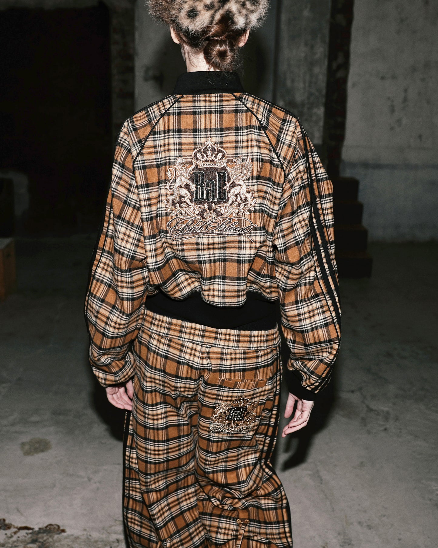 [w-jkt25-047] Royal Billy Flannel Track Zip-Up – Yellow Check