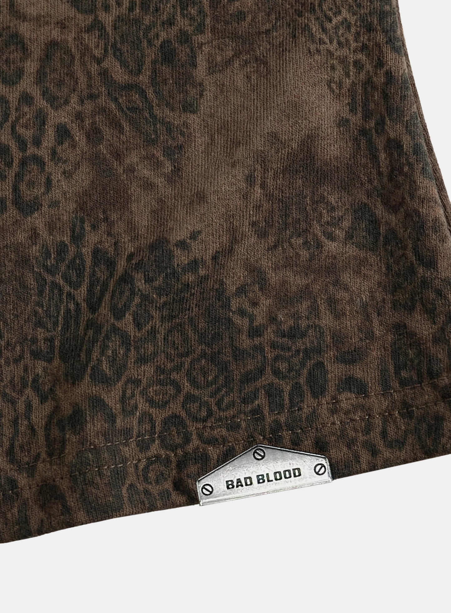 [w-tee26-065] Viper Logo Mock-Neck Cap Sleeve - Leopard