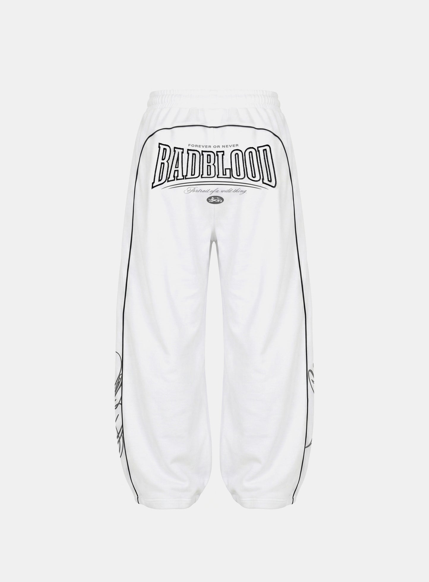 [w-pts26-101] 90s Vintage Club Curved Joggers - White