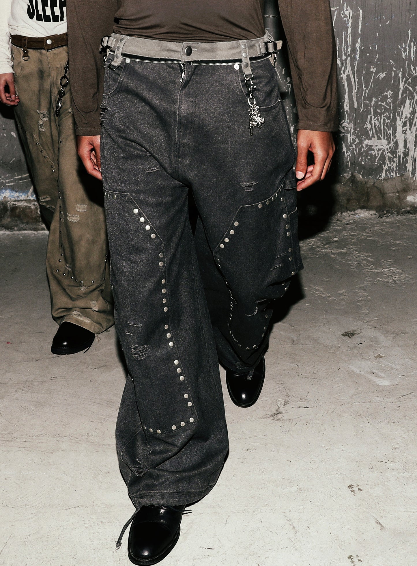 [w-pts25-083] Studded Carpenter Curved Pants - Black