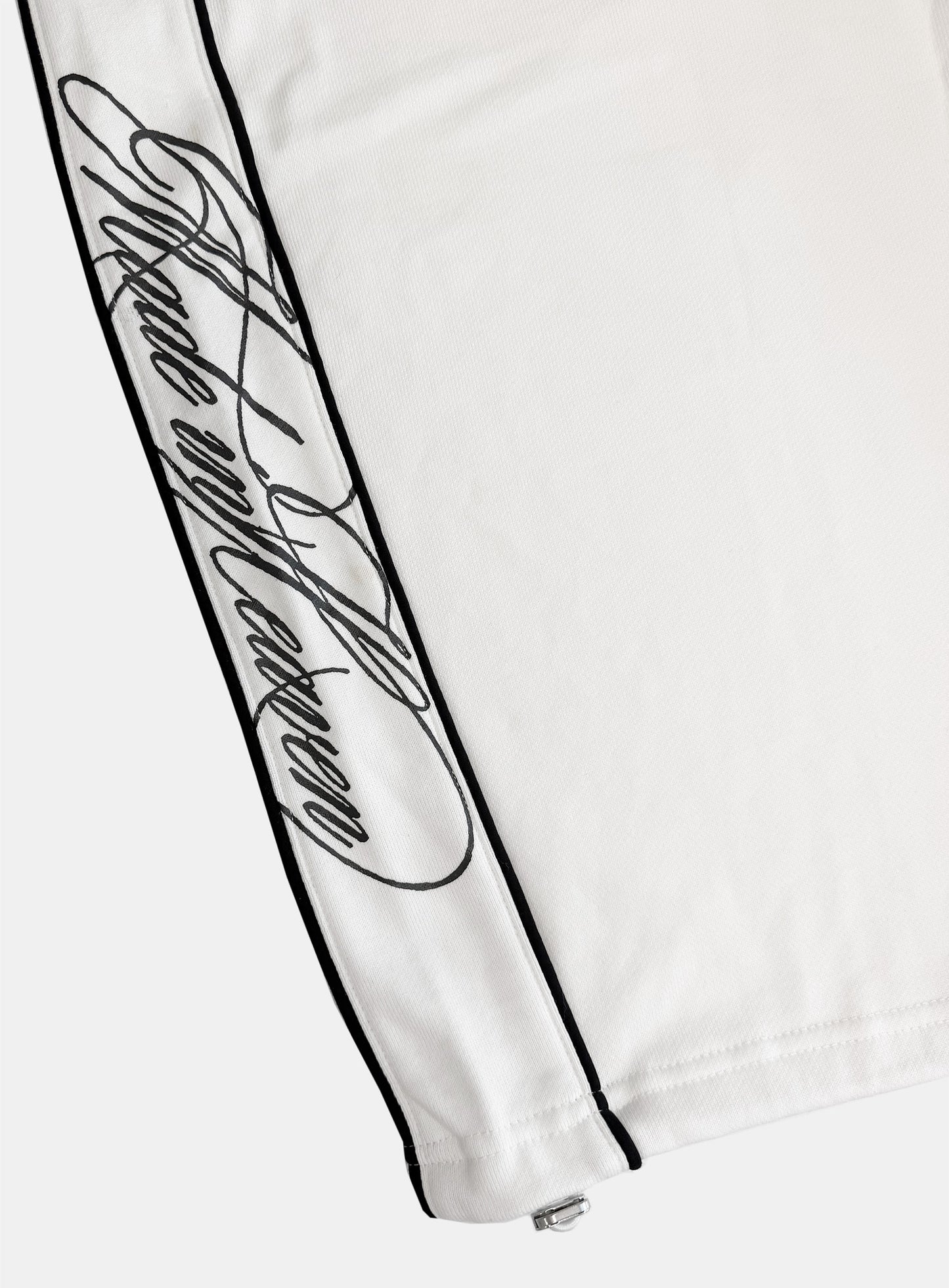 [w-pts26-101] 90s Vintage Club Curved Joggers - White