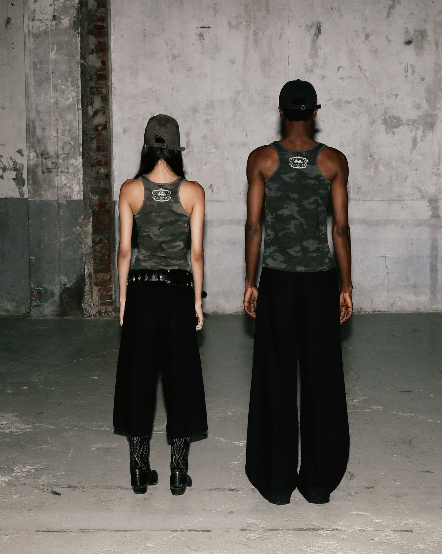 Mystic Tank Slim Fit - Black Camo
