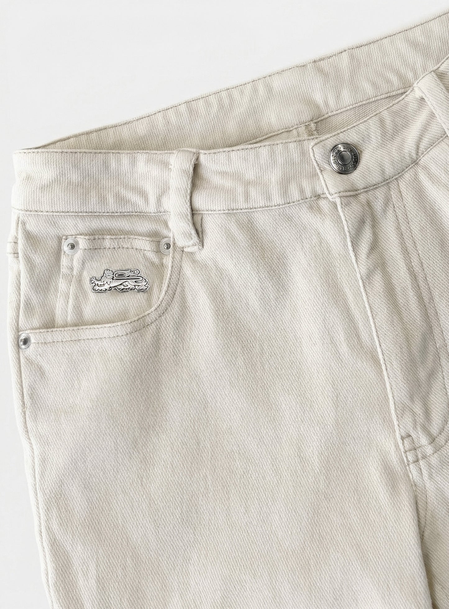 [w-pts26-072] 702 Low-Rise Bootcut Pants - Cream