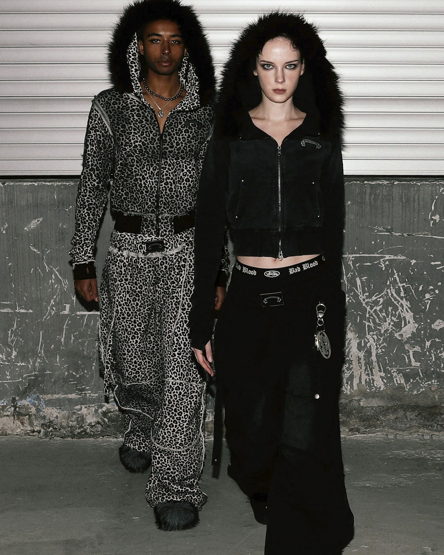 [w-hde25-081] Low Edge Detachable Fur Hooded Zip-Up Slim Fit - White Leopard